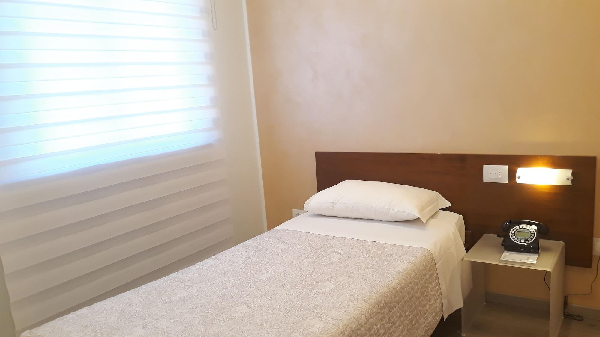 Hotel San Giorgio Удине Экстерьер фото